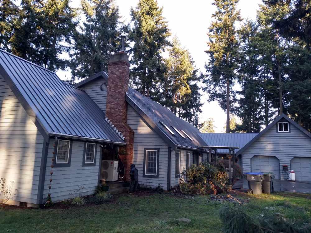 Roof Cleaning